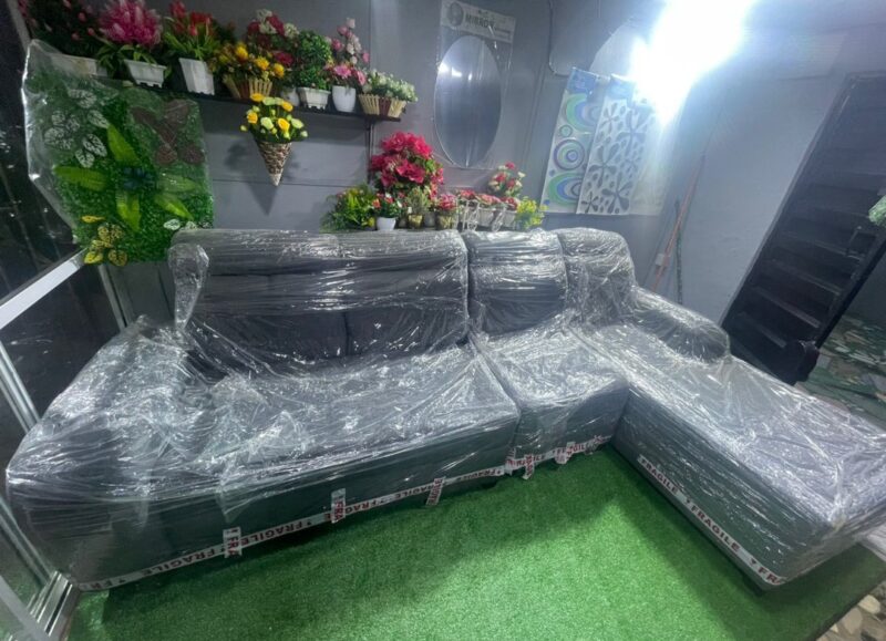Exclusive Sofa - Image 2